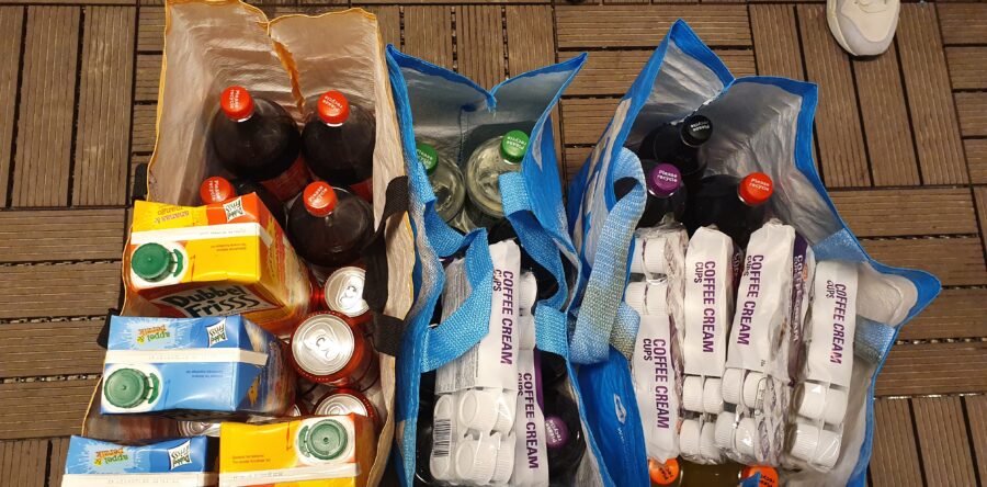 Frisdrank donatie aan de Voedselbank